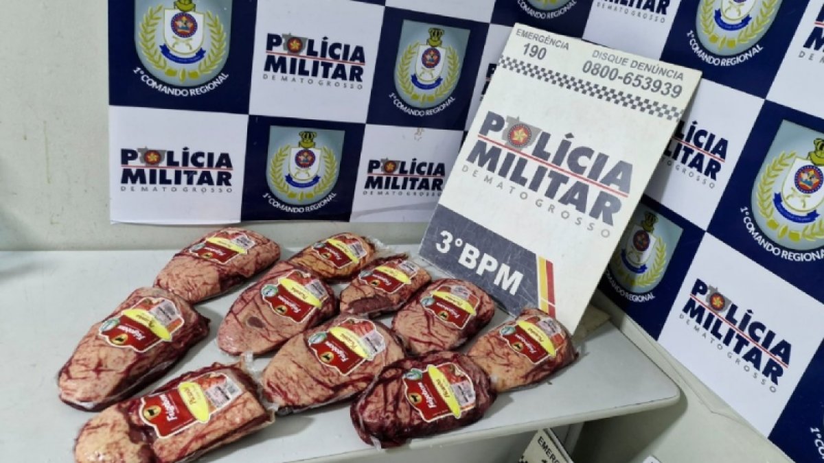 Ladrão é preso ao ser flagrado furtando peças de picanha em mercado de