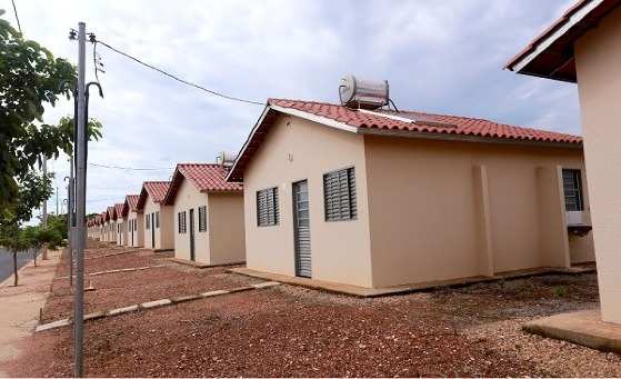 Governo estuda implantar Minha Casa, Minha Vida para famílias com renda mensal de até R$ 12 mil   
