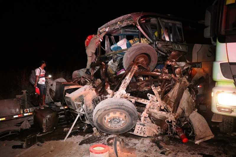 Veja quem são as vítimas do acidente entre caminhonete e duas carretas na  BR-163 em MT - Primeira Hora