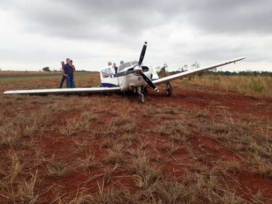 Avião