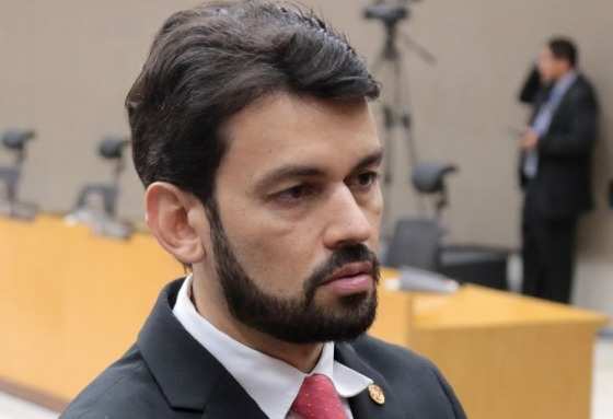 Tiago amam