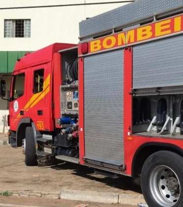 Incêndio em um restaurante na avenida Tenente Coronel Duarte, em Cuiabá 