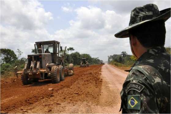 exército obras