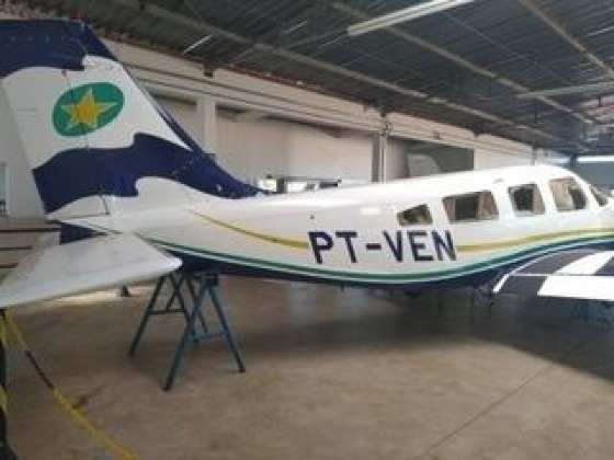 avião leilão