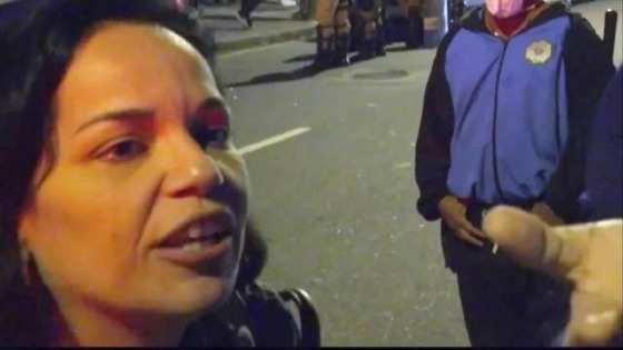 Mulher é demitida