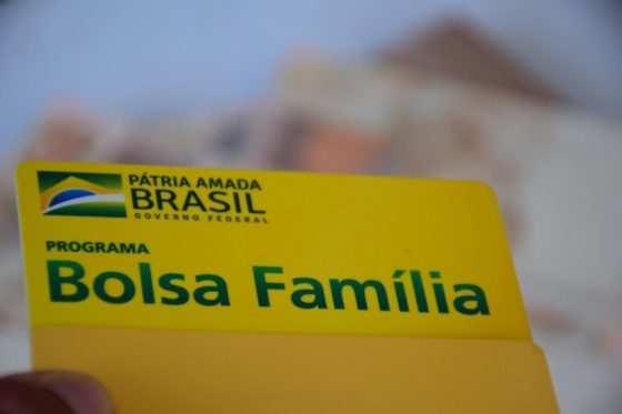 Bolsa Família-cartao-imagem