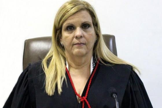 Nilza Maria Pôssas de Carvalho