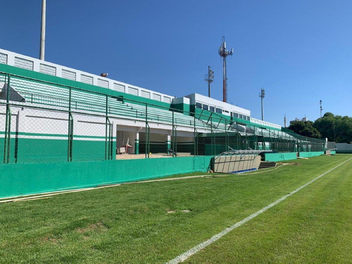 estádio Eurico Gaspar Dutra, o “Dutrinha”