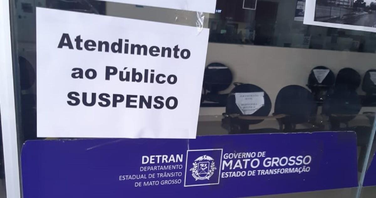 DETRAN suspenso