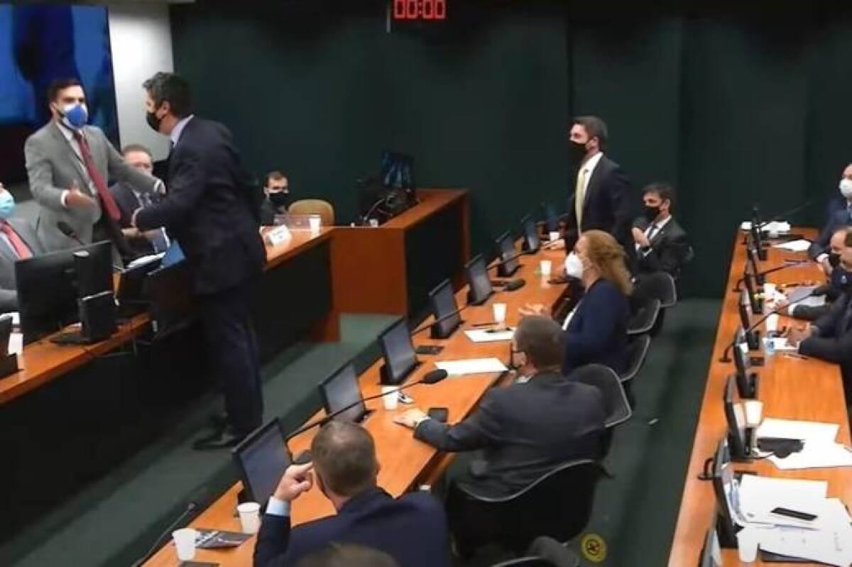 VGN_briga deputados Câmara