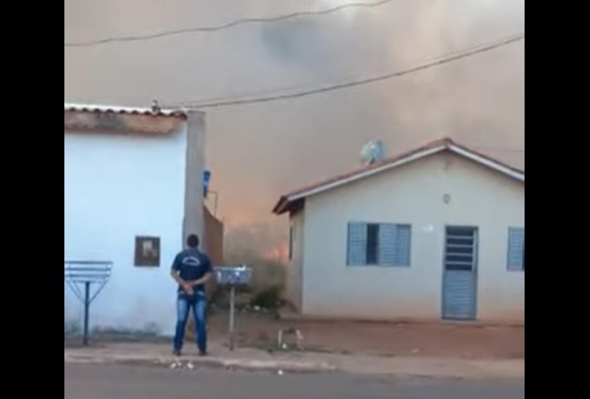 VGN; incêndio; São Benedito; Residencial; Várzea Grande; bombeiros 