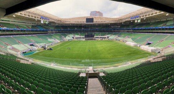 Palmeiras e Corinthians decidem vaga em dérbi na Copa do Brasil.