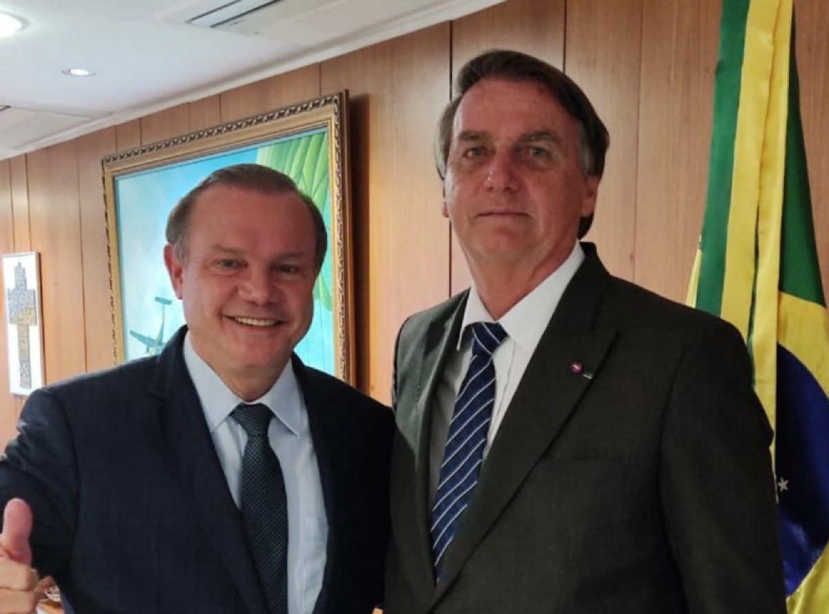 bolsonaro e fagunde