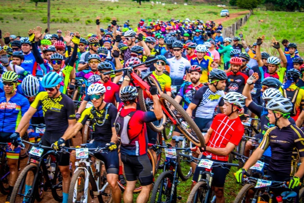 Atletas do Time da Cicles Motos Bike Team participarão da Corrida  Ciclística XCM em Cascavel