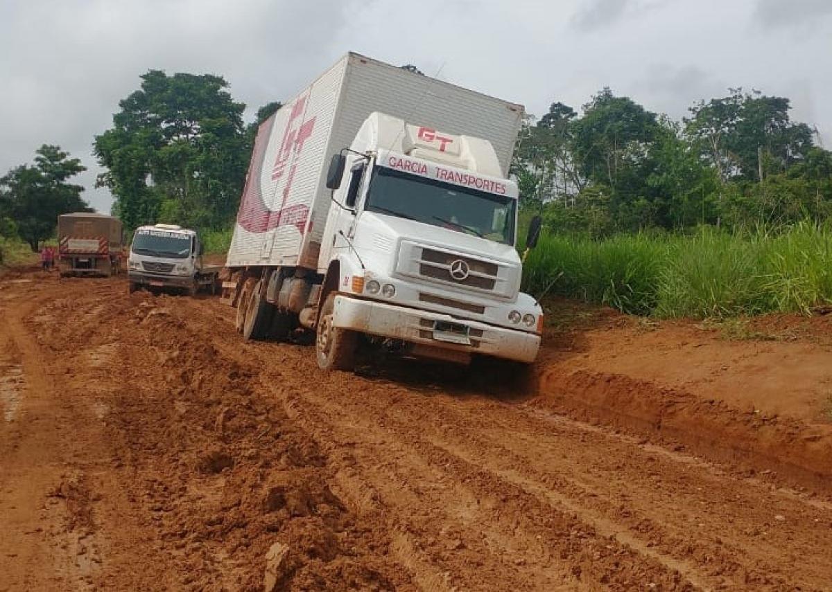 Estado retoma BR-174 e deve asfaltar rodovia entre Castanheira e Colniza