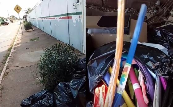 Moradora diz que escola descarta materiais de alunos no lixo 
