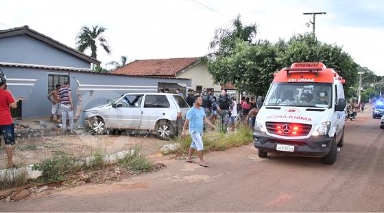 Pai e filho são atropelados