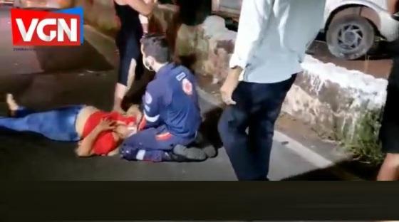 Mulher perde controle do veículo e sobre no canteiro na avenida de Cuiabá