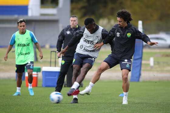 Contra o Racing, na Argentina, Cuiabá faz jogo histórico nesta quarta 