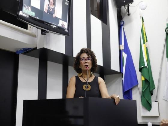 Vereadora diz que cobrará Prefeitura aplicação de recursos anunciados pelo Governo do Estado