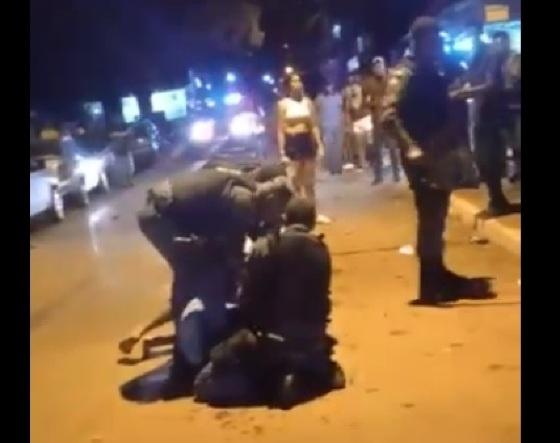 PMs que faziam ronda em bairro são agredidos com garrafadas, socos e xingamentos