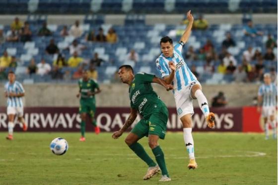 Dourado não conseguiu manter o ritmo do primeiro tempo e perdeu