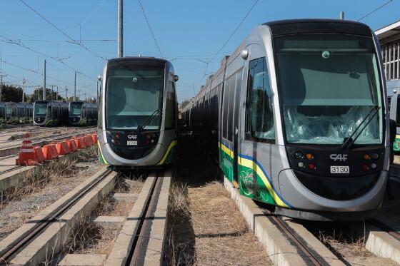 40 conjuntos de trens do VLT encontram-se no Centro de Manutenção e Controle Operacional, localizado em Várzea Grande, e segundo o Consórcio VLT, "aptos ao atendimento à população"