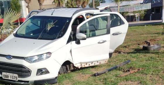 EcoSport; canteiro central; rotatória; Aeroporto; Várzea Grande; VGN