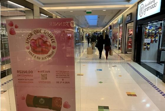 A maioria dos shopping"s estará aberta