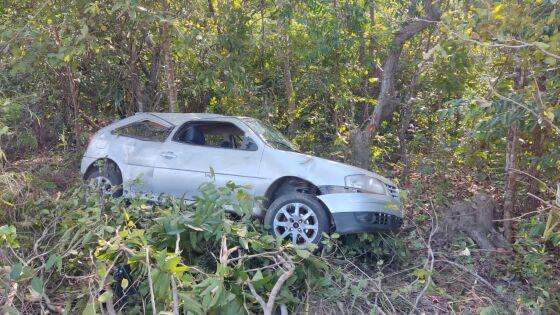Duas pessoas ficam feridas em acidente de trânsito em Chapada