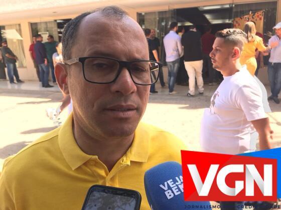 Fabinho, com eufemismo: "moro na cidade"