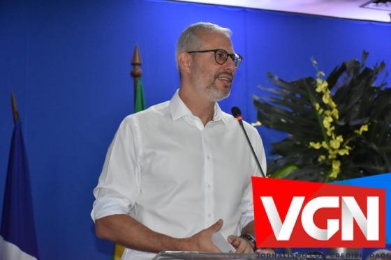 Victor Godoy Veiga Ministro oda Educaçã