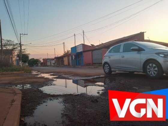 Á noite o perigo é maior e já houve bartidas e quedas de motociclistass