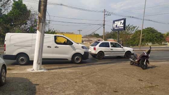 Acidente deixa uma pessoa ferida na Dom Orlando Chaves em VG.