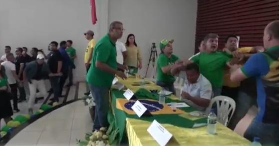 Candidatos apoiadores de Bolsonaro brigam e quase saem na "bala" na Paraíba