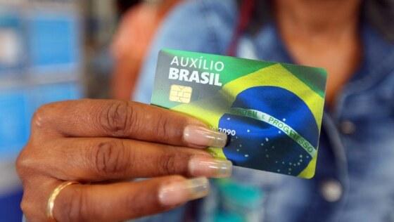 Novos beneficiários do Auxílio Brasil começam a receber ao valor de R$ 600 a partir deste mês setembro