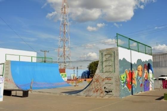 Cuiabá entrega hoje (18) reforma da pista de skate do Verdinho e melhor manobra irá levar R$ 500