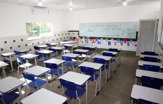 Kalil disse ainda que entrega até novembro reforma de escola no bairro Jardim Alá