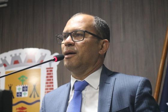 Fabinho diz que denúncia de falta de medicamentos será apurada em VG.