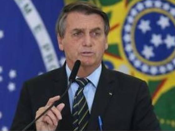 Campanha de Bolsonaro impulsiona anúncios que dizem que presidente não é pedófilo