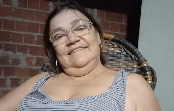 Mulher teria invadido semáforo e colidiu contra outra moto Honda CG