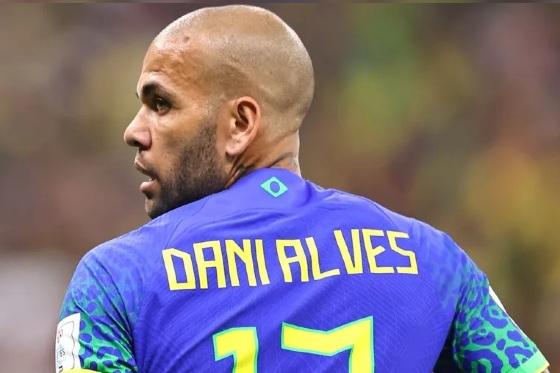 Daniel Alves preparou festa de R$ 1,7 milhão pra ver jogos da Copa em SP