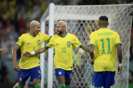 Brasil  atropela Coreia do Sul e vai às quartas da Copa