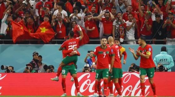 Marrocos elimina Portugal e é a primeira seleção africana nas semifinais.