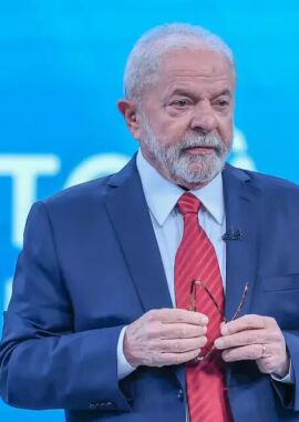Presidente Lula estuda ir ao STF para manter IOF