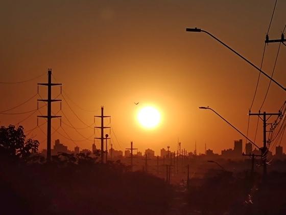 Obras de melhoria e expansão das redes de energia são tocadas em todas as partes, acompanhando o crescimento do Estado