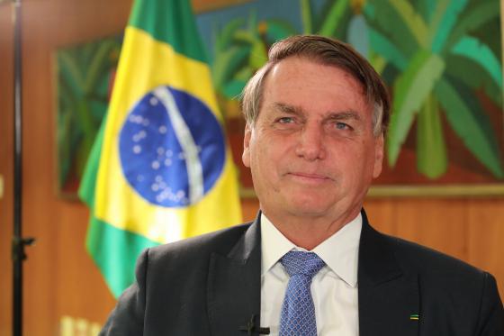 Bolsonaro gastou mais de R$ 14 mil em redes como McDonald's e Pizza Hut