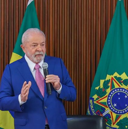 Lula destitui diretores da EBC após emissora chamar vândalo de manifestante