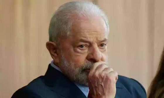 Lula dispensa 40 militares do Alvorada após expor desconfiança