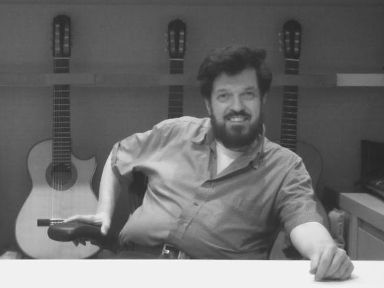 Morre Sérgio Abreu, um dos maiores nomes do violão do século 20, aos 74 anos